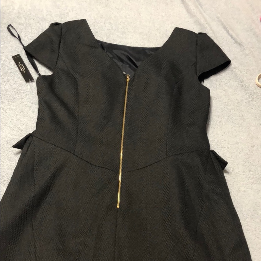 Black dress Tahari Arthur S. Levine